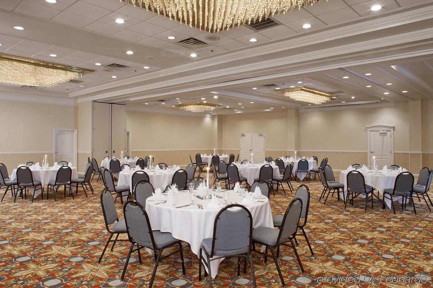 Doubletree By Hilton Fayetteville Dış mekan fotoğraf