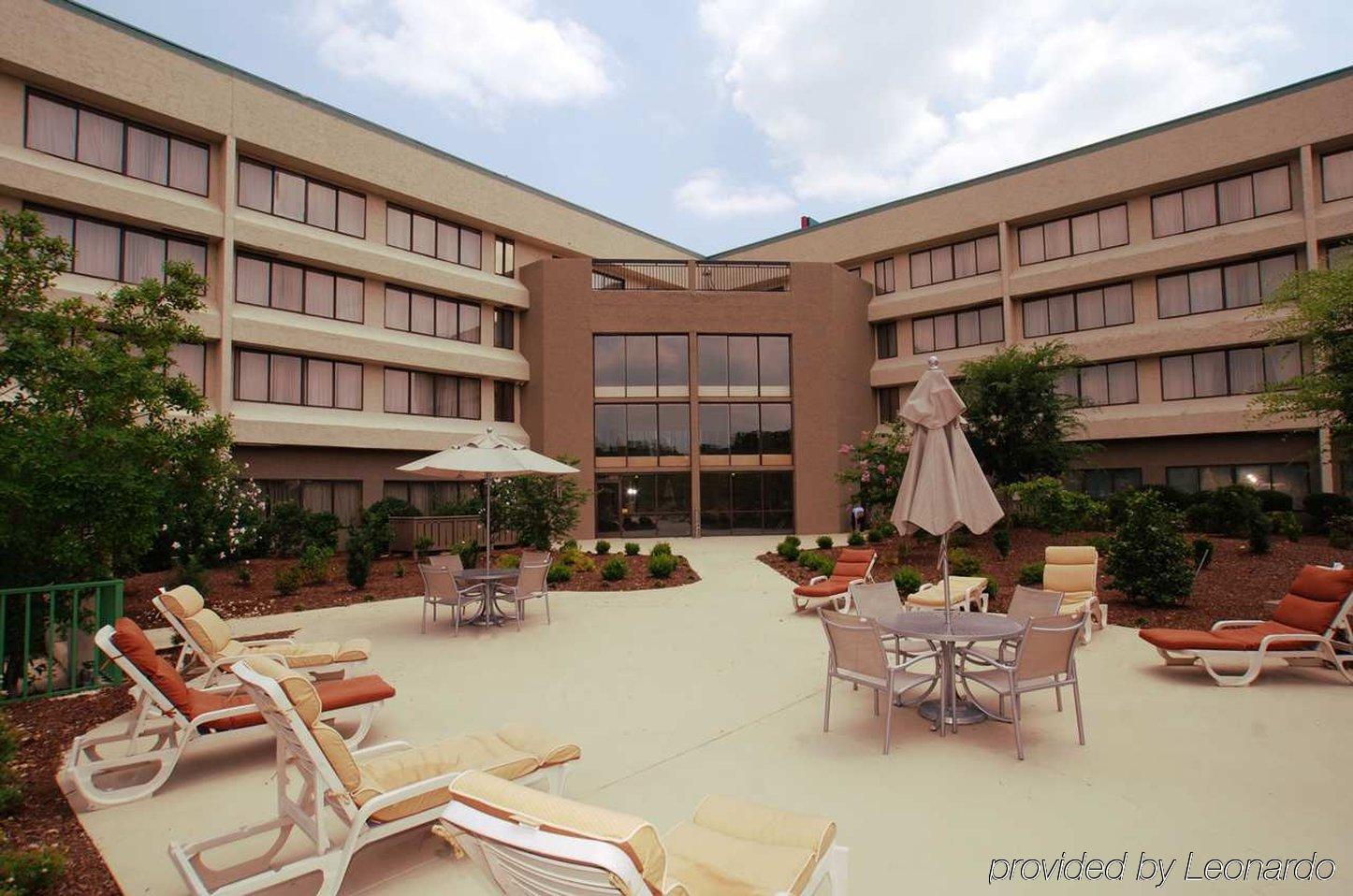 Doubletree By Hilton Fayetteville Dış mekan fotoğraf