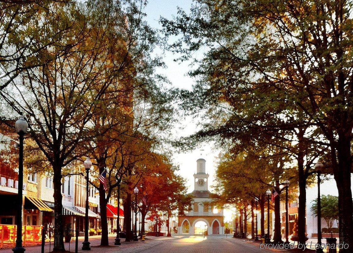 Doubletree By Hilton Fayetteville Dış mekan fotoğraf