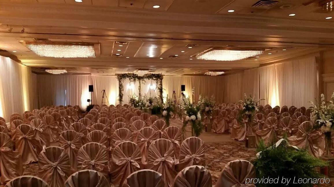 Doubletree By Hilton Fayetteville Dış mekan fotoğraf